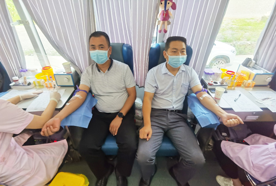 旬陽(yáng)縣紅軍鎮(zhèn)開(kāi)展“學(xué)黨史、辦實(shí)事”愛(ài)心獻(xiàn)血 活動(dòng)